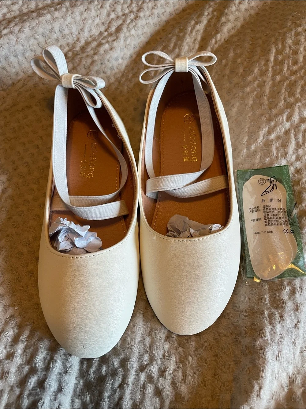 Girls White Ballet Flats with Bows EU 34 US 2.5–3 Brand New